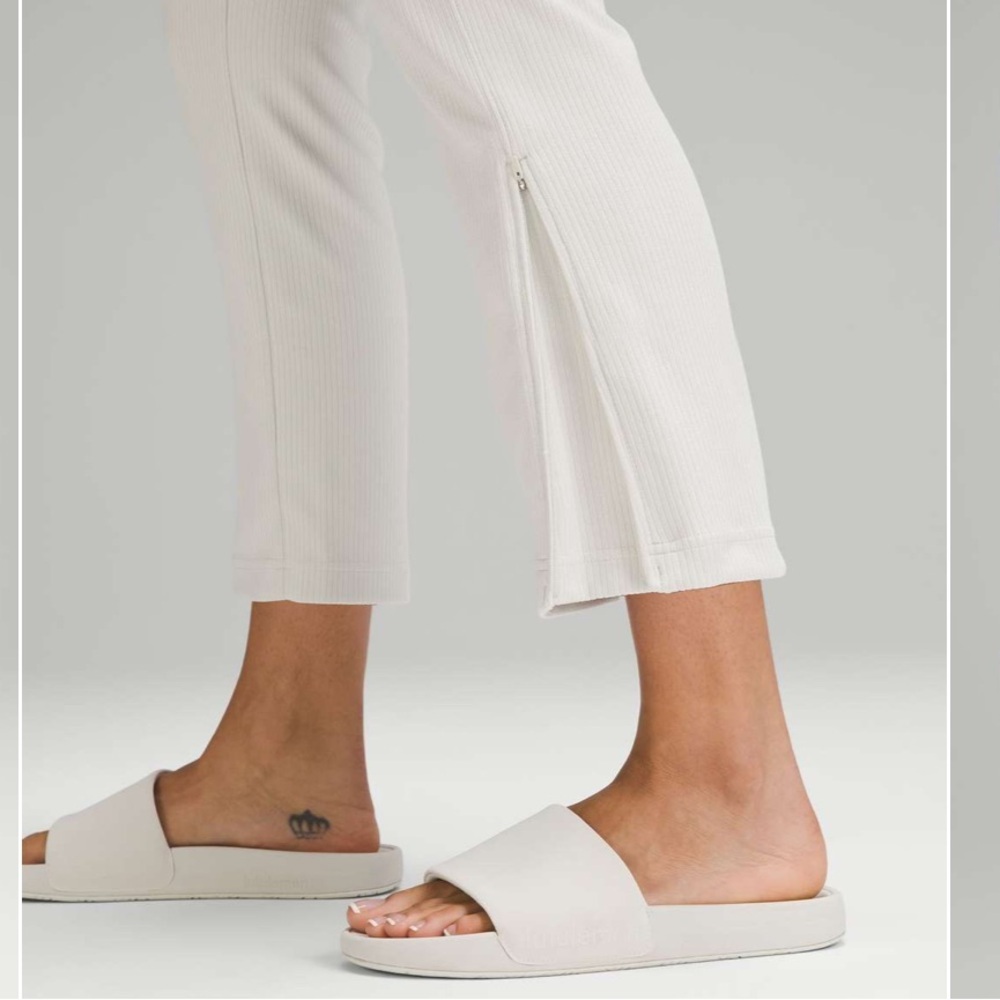 Lululemon Ribbed Softstreme Zip-Leg High-Rise Cropped Pants 25" Bone size 10 - Picture 3 of 12